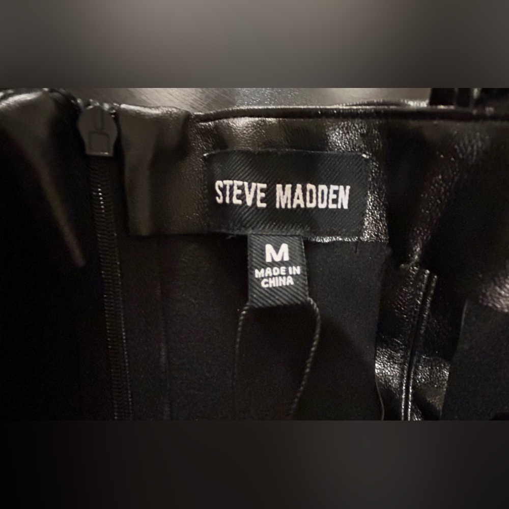 NEW Steve Madden Black Metallic Vegan Leather Bodycon Midi Dress Medium - Picture 7 of 9
